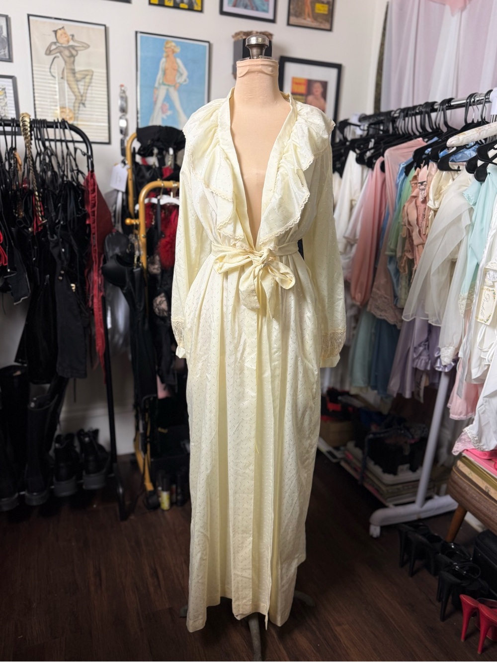 Vintage 1970’s Robe With Tag Ivory Long Satin Robe with Tie Belt Nightgown Sleep